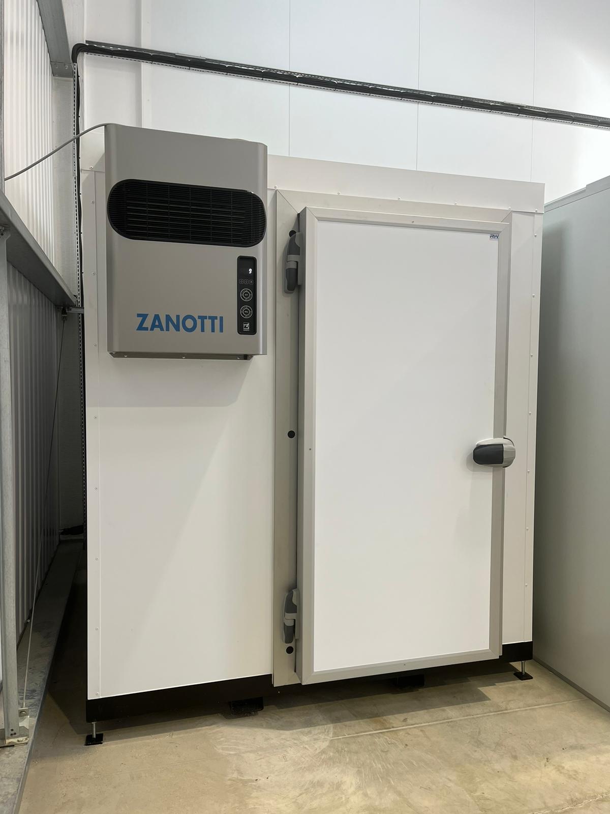Compact controlled environment unit with integrated climate system